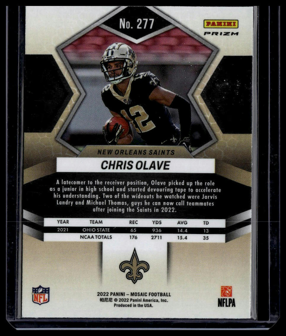 2022 Panini Mosaic #277 Chris Olave Mosaic Camo Pink