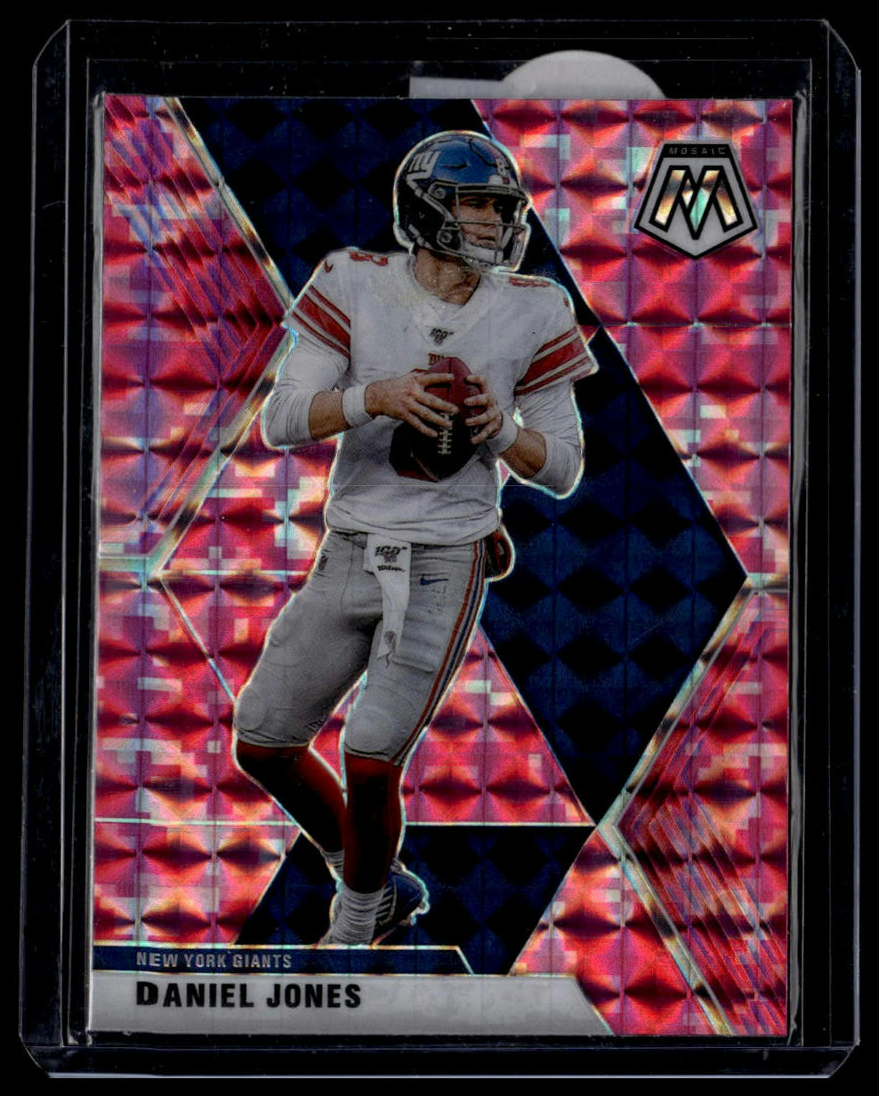 2020 Panini Mosaic #151 Daniel Jones Prizm Camo Pink