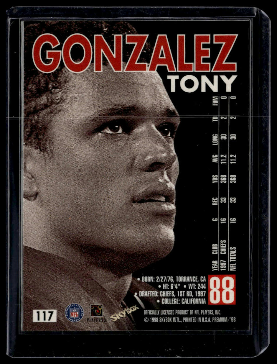 1998 SkyBox Premium #117 Tony Gonzalez Fleet Farm