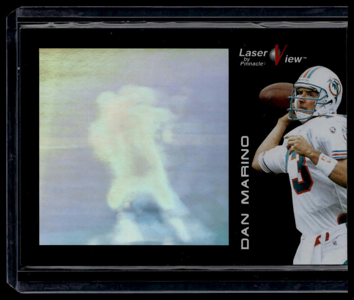 1996 Pinnacle Laser View #9 Dan Marino