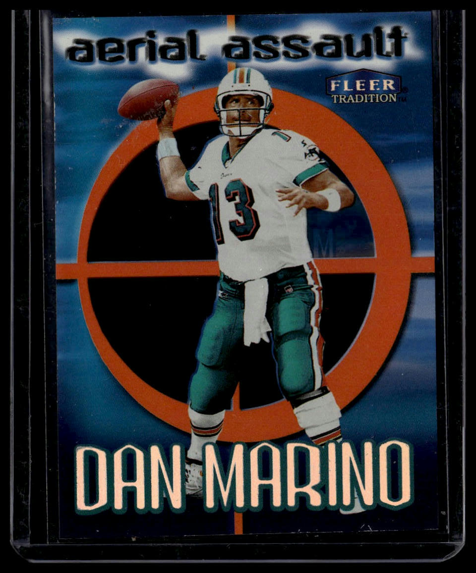 1999 Fleer Tradition #11 AA Dan Marino Aerial Assault