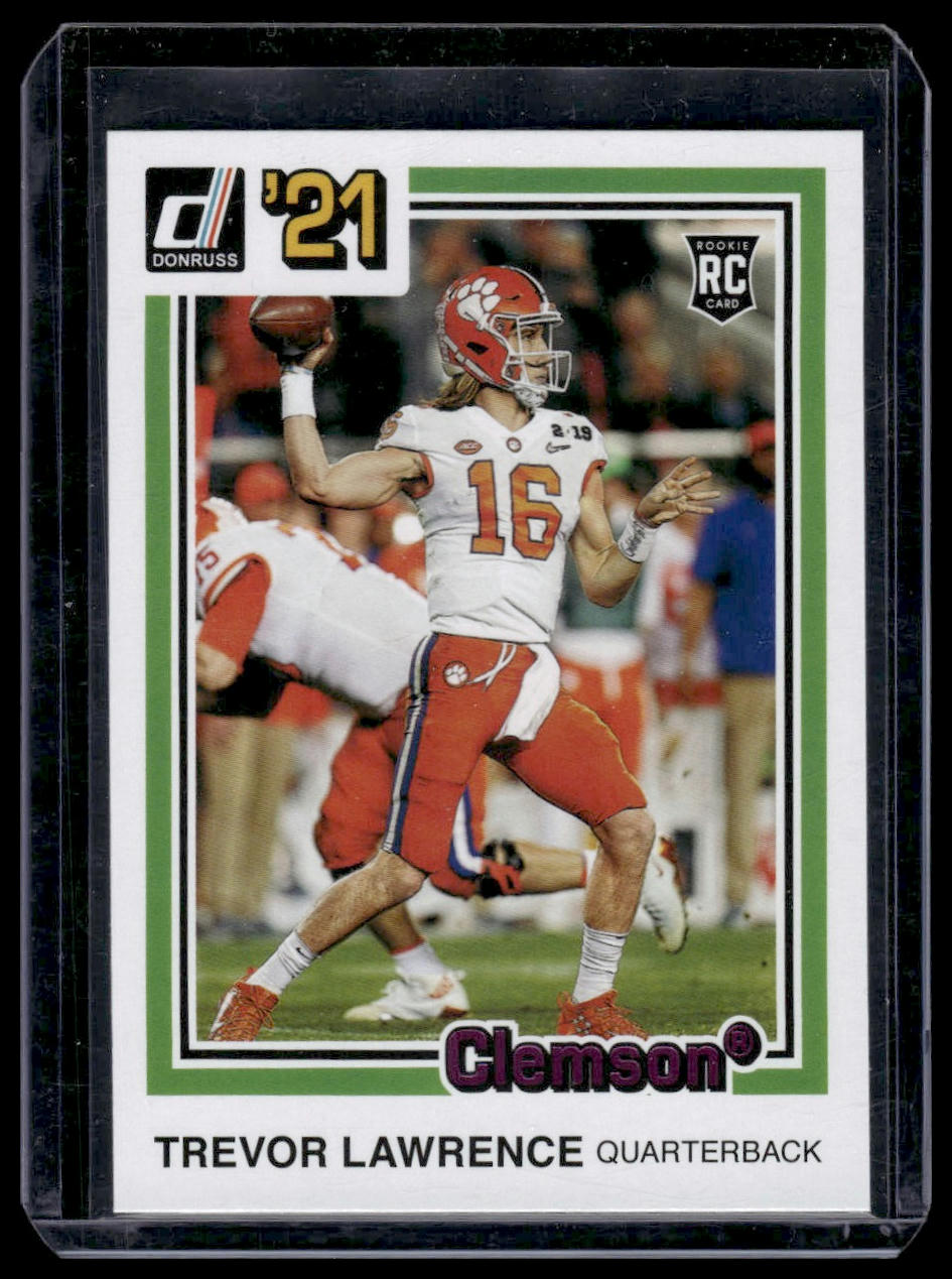 2021 Panini Chronicles Draft Picks #32 Trevor Lawrence Pink